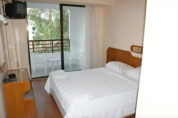Portofino Hotel İçmeler